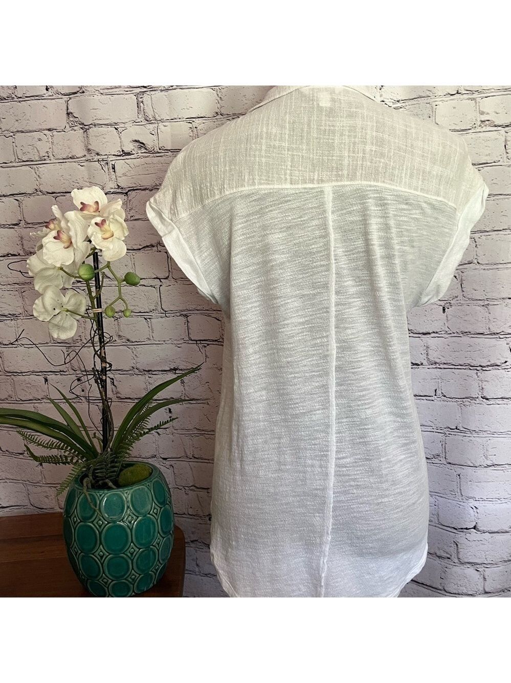 LUCKY BRAND Bright White Woven Gauze button down top sz Small like new condition - Picture 3 of 8